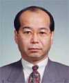 横山 健次氏